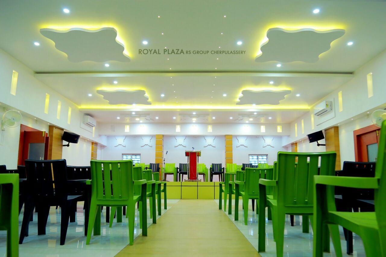 Hôtel Royal Plaza Residency à Cheruppulasseri Extérieur photo